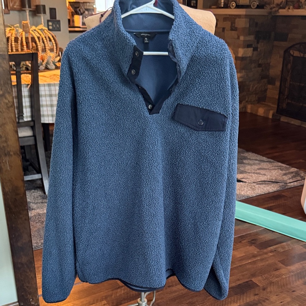 Banana Republic Navy Fleece Pullover